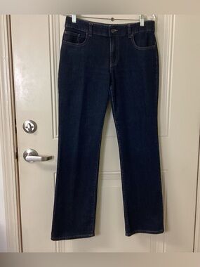 Chico's Platinum Dark Blue Straight Leg Jeans SZ 0.5 EUC